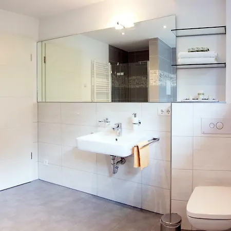 Bei Meyers - Herzklinik